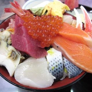 海鮮丼(アクアわくわく市場　かもめ食堂 )