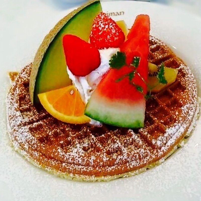 旬果のフルーツワッフル(フルーツショップ フルーツパーラー ベニマン)