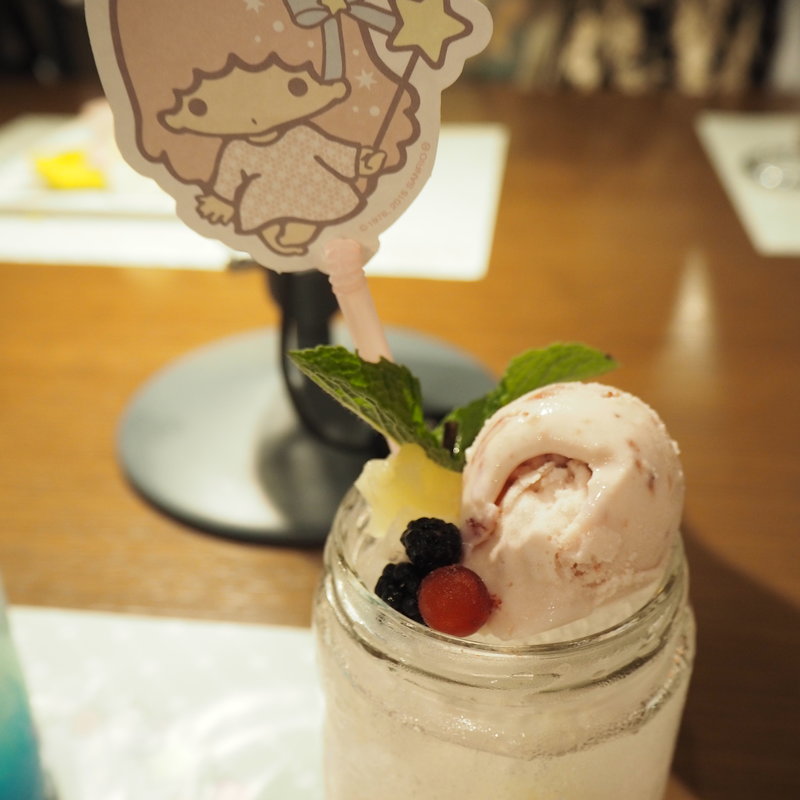 ララのスウィートソーダ(THE GUEST （ザ ゲスト）)