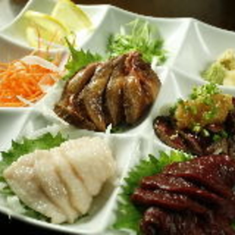 馬刺し4種盛り(炎丸 本八幡店)