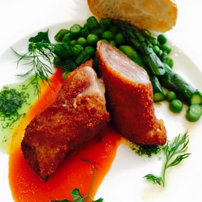 仔牛と生ハムのインボルティーニ(LES DEUX MAGOTS PARIS (ドゥマゴ パリ))