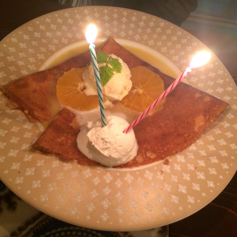 クレープシュゼット(クレープリー・スタンド・シャンデレール)