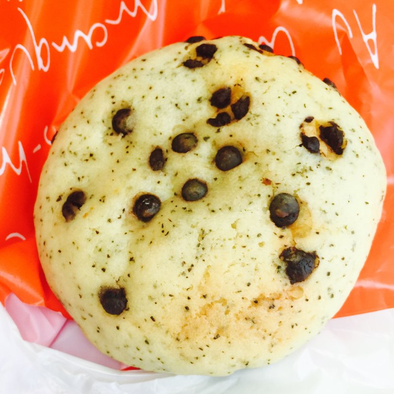 紅茶チョコメロンパン(カスカード 阪急三番街店)