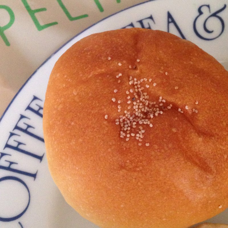 あんパン(PELTA （ペルタ）)