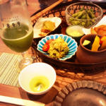 ビアガーデンおつまみセット(GREEN TEA RESTAURANT 1899 OCHANOMIZU （グリーン ティー レストラン イチハチキュウキュウ）)
