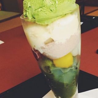 抹茶ババロアパフェ(ぎをん小森)