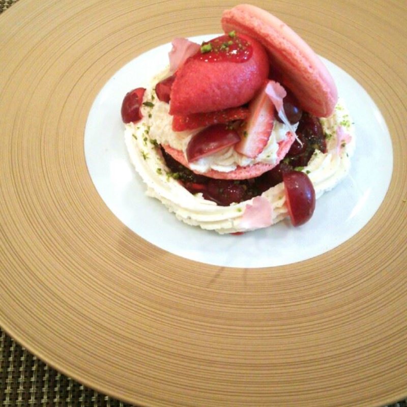 バニラとチェリー(デセール・ル・コントワール)