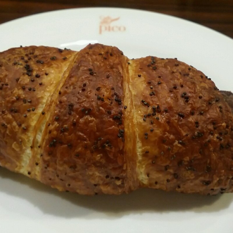 あんこクロワッサン(カフェ・デザールピコ)