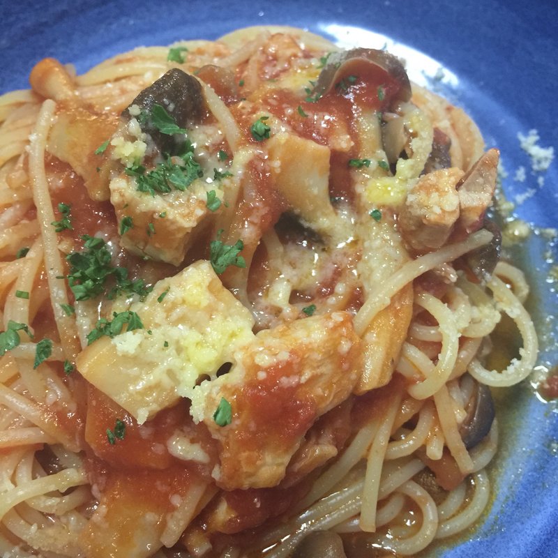 lunchメニュー トマトソース(グローブガーデン・ナーノ)