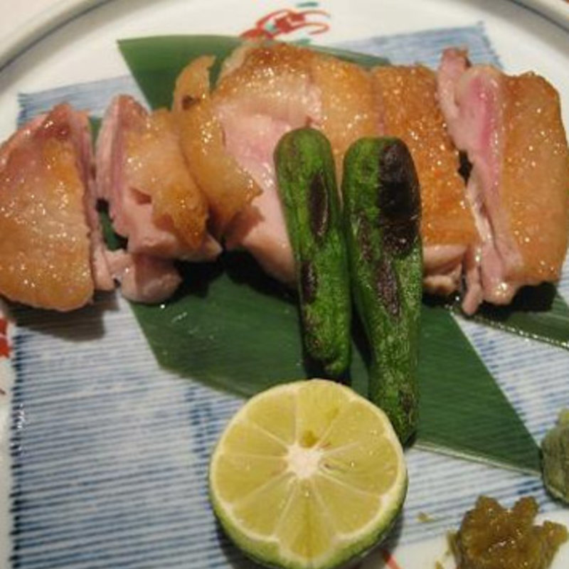 霧島地鶏もも肉(炙り京おばんざい　ぎをん)