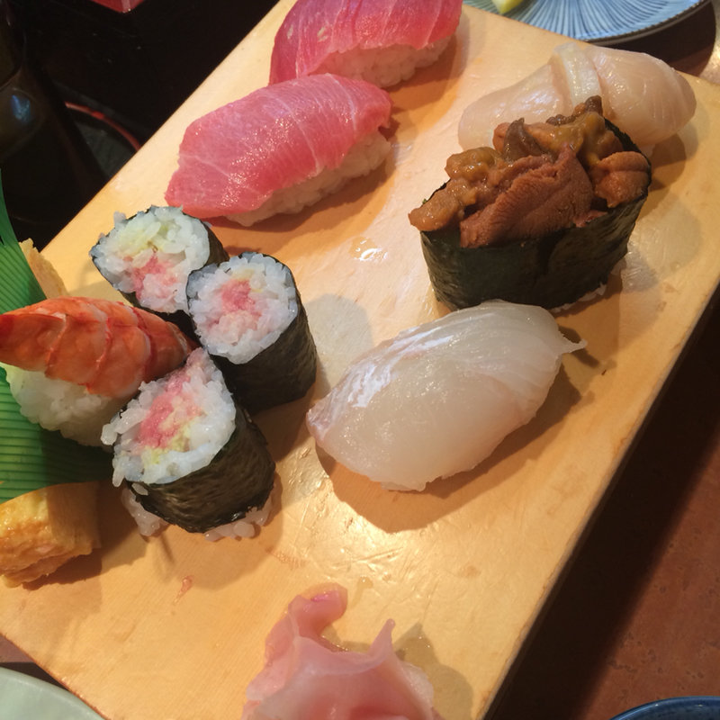 にぎり寿司（松）(居酒屋すし谷)