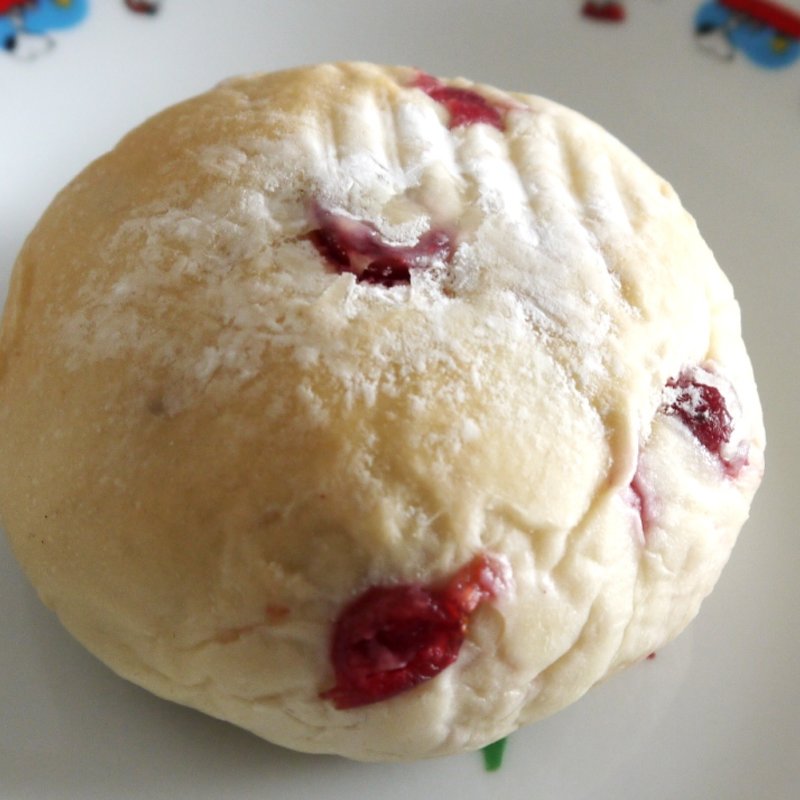 クランベリークリームチーズ(パンドクルー)