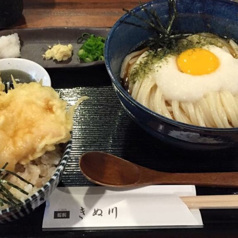 おやめし定食(饂飩とお酒 からほり きぬ川)