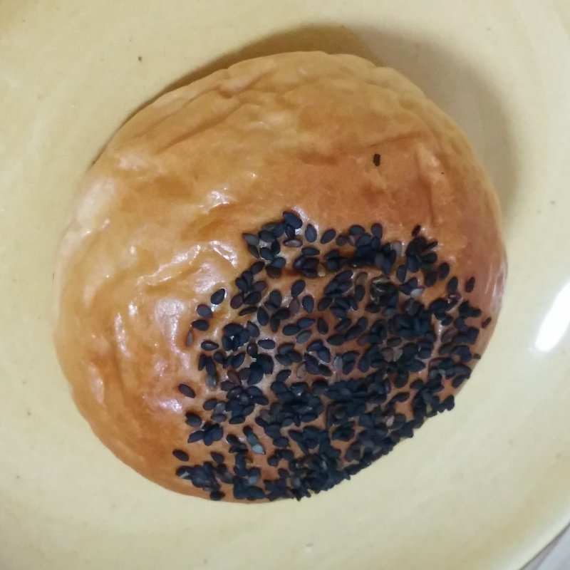 粒あんぱん(ブーランジェリー マナベ)