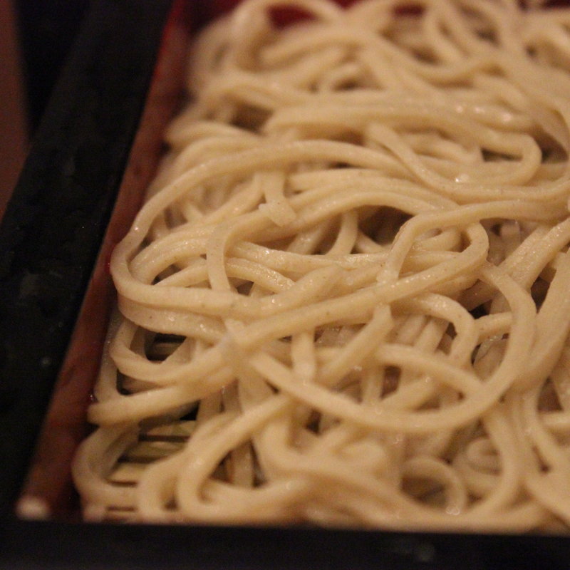 重ねせいろ　二八そば(蕎麦識義)