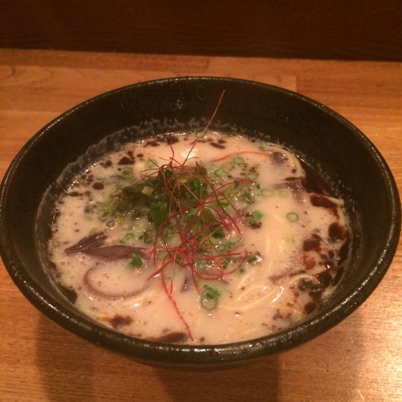 豚骨ラーメン(馬ん家)