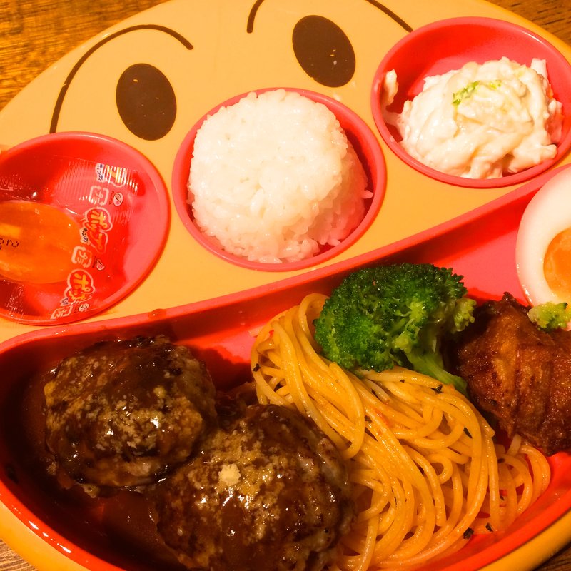 お子様ハンバーグプレート(山本のハンバーグ 高田馬場)