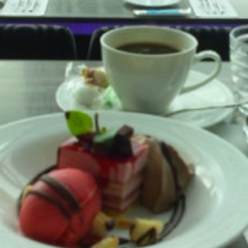 スイーツ（ランチコース）(天空LOUNGE TOP of TREE 東京スカイツリータウン・ソラマチ店)
