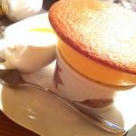 バニラスフレセット(六盛茶庭)