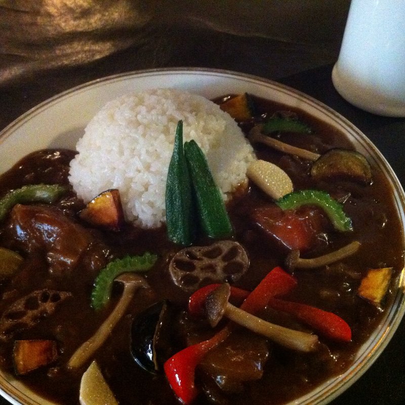 ランチカレー(チャ　チャ （CHA CHA）)