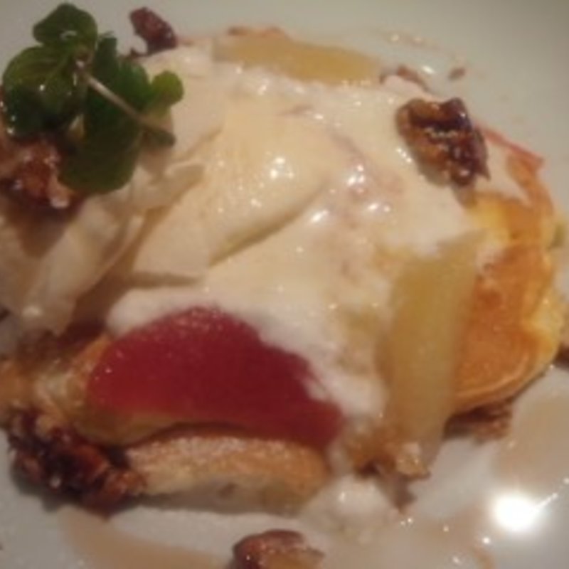 シトラスとグレープフルーツのパンケーキ(LATTE GRAPHIC 町田店)