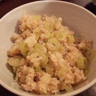 フキと鶏そぼろの炊き込みご飯（ディナーコース）(日本料理 太月)