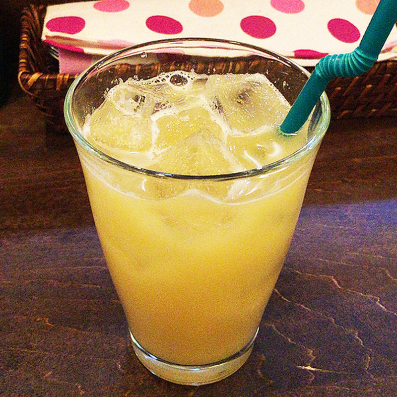 パイナップルジュース(ソイ六本木)