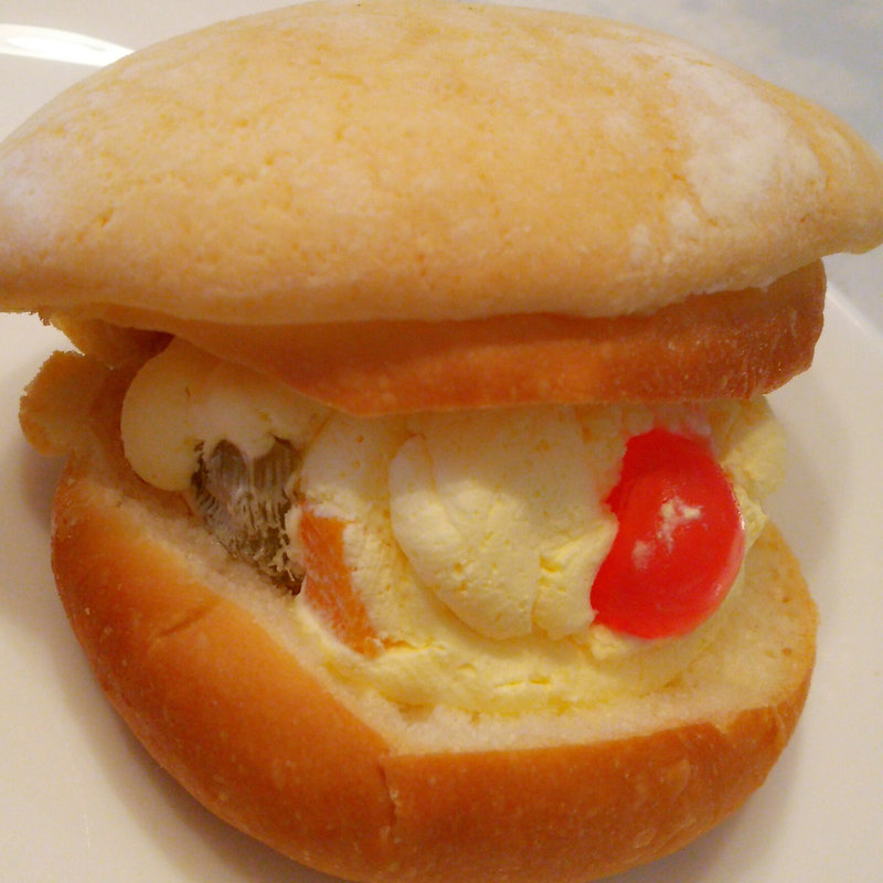 北極メロンパン(グルテンフリー田んぼのパン工房 米魂)