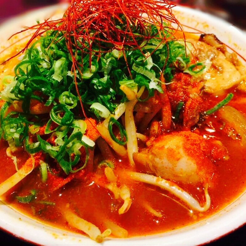 煮豚ラーメン レッド(肉八 )