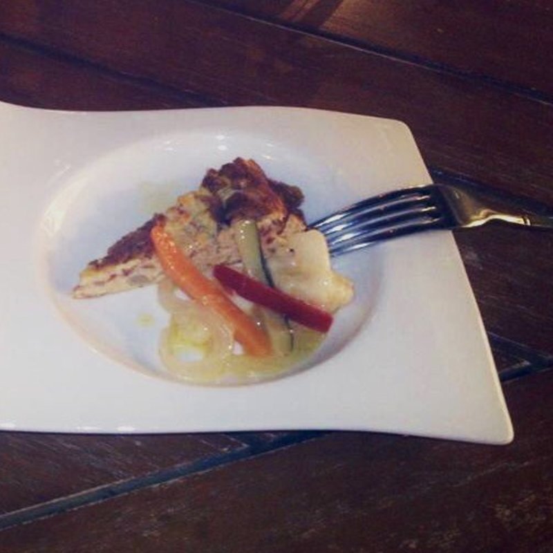 前菜　キッシュ(pasta vincolo)