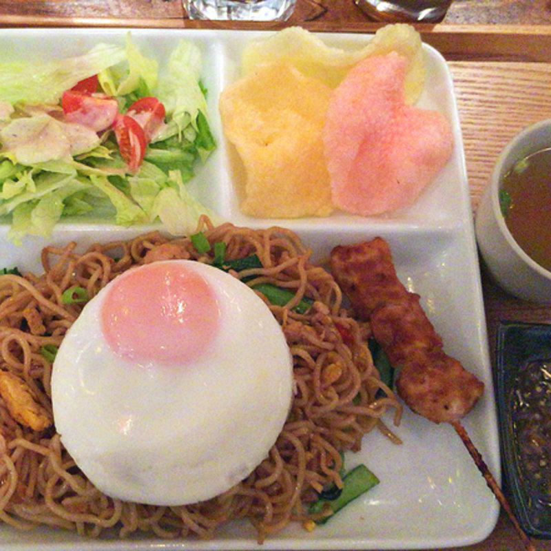 ミーゴレンセット(ペランギカフェ )