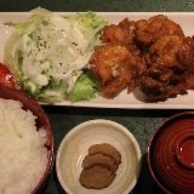 鶏の唐揚げ定食(ほろよいダイニングちどりあし （【旧店名】地鶏脚）)