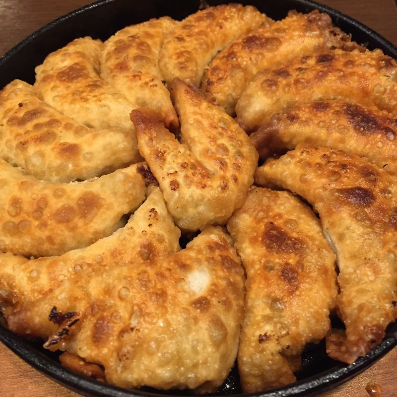 博多一口鉄板餃子(九州熱中屋 心斎橋LIVE)