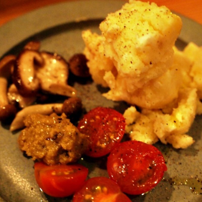 マッシュポテトとキノコのマリネ(nibu)