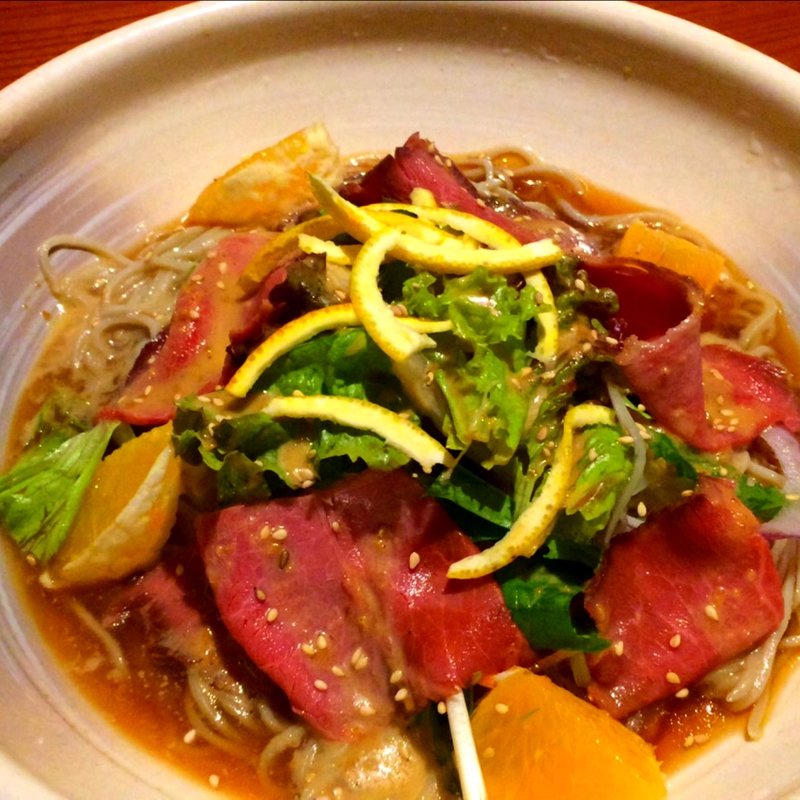 季節の野菜たっぷりのサラダそば(土風炉 調布店)