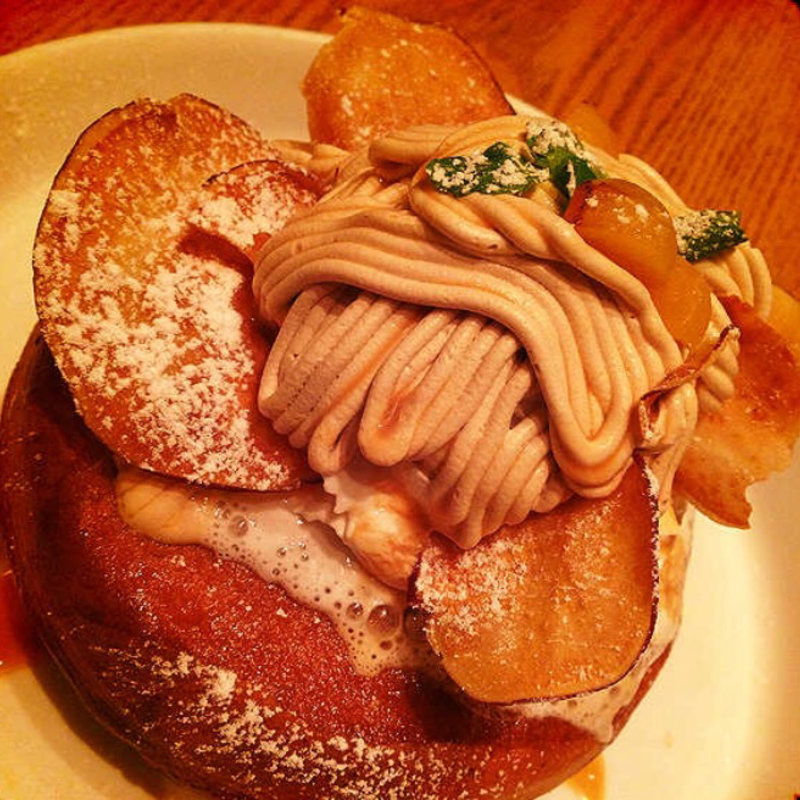 塩キャラメルモンブランパンケーキ(Dexee Diner　たまプラーザ)