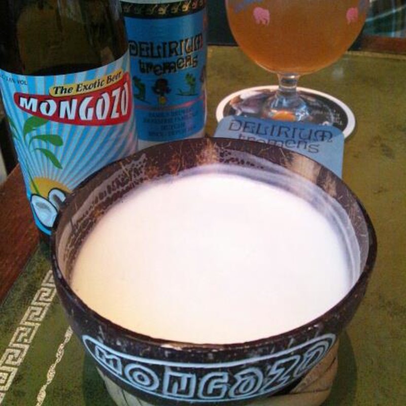 モンゴゾ・ココナッツ(プティデリリウムタップカフェ 新宿店)