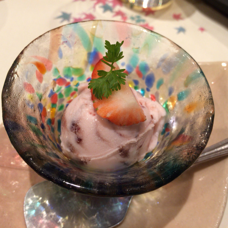 桜のアイスクリーム(月日亭 天王寺店 （つきひてい）)