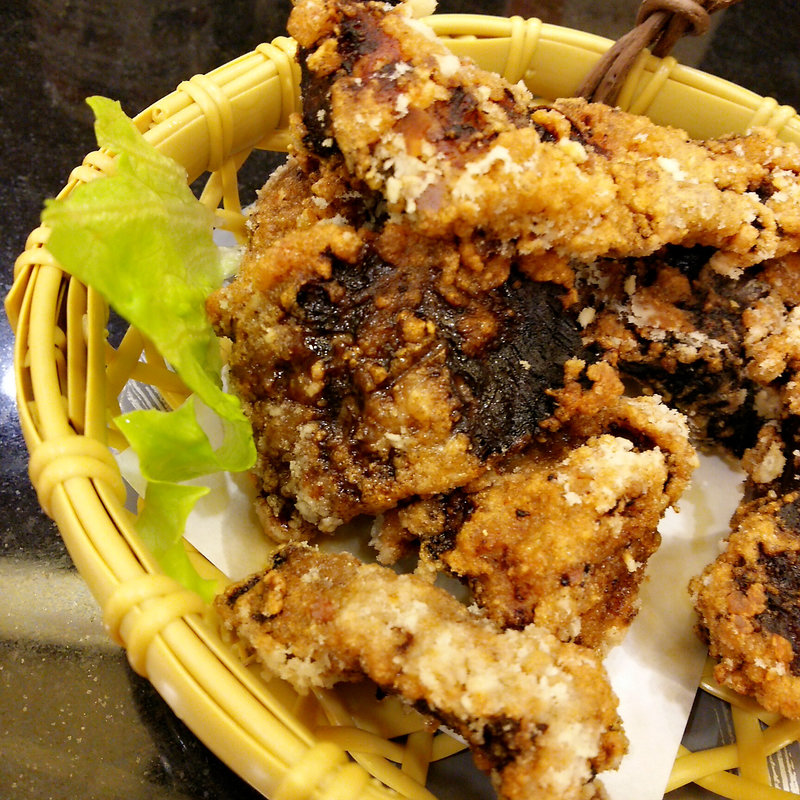 まぐろ問屋特製 まぐろの竜田揚げ(まぐろ問屋 三浦三崎港 トレッサ横浜店)