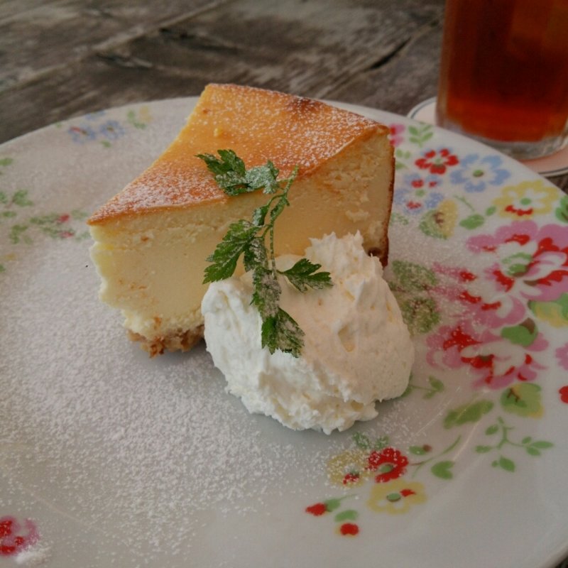 ベイクドチーズケーキ(Cath's Café)