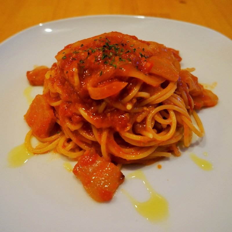 パンチェッタとフレッシュトマトのパスタ(伊太そば イタリアンラーメン)