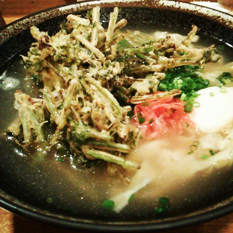 パクチーそば(Bistro Zancn ビストロ・ザンシン)