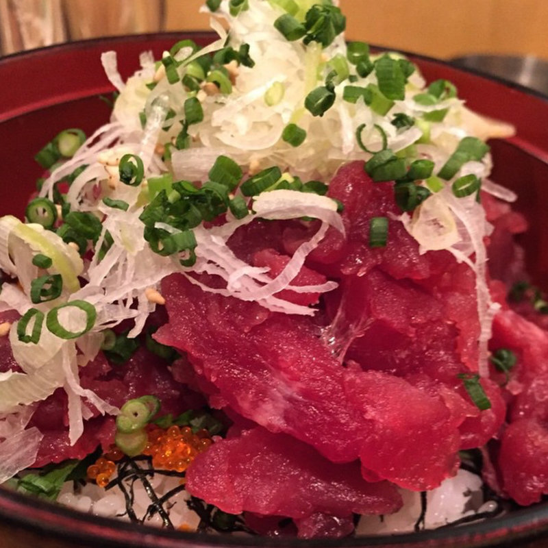 マグロ中落ち丼(Bistro Zancn ビストロ・ザンシン)