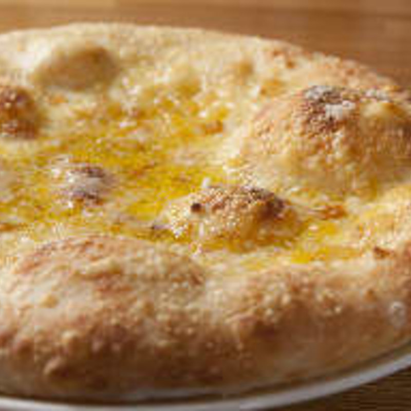 ピッツァ クワトロ フォルマッジ(キッチン サクラ)