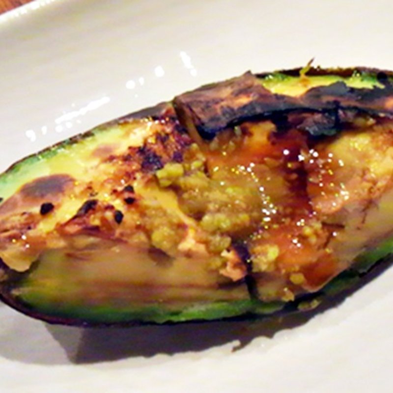 アボカド焼き(あぶりどりバリ鳥 秋葉原)