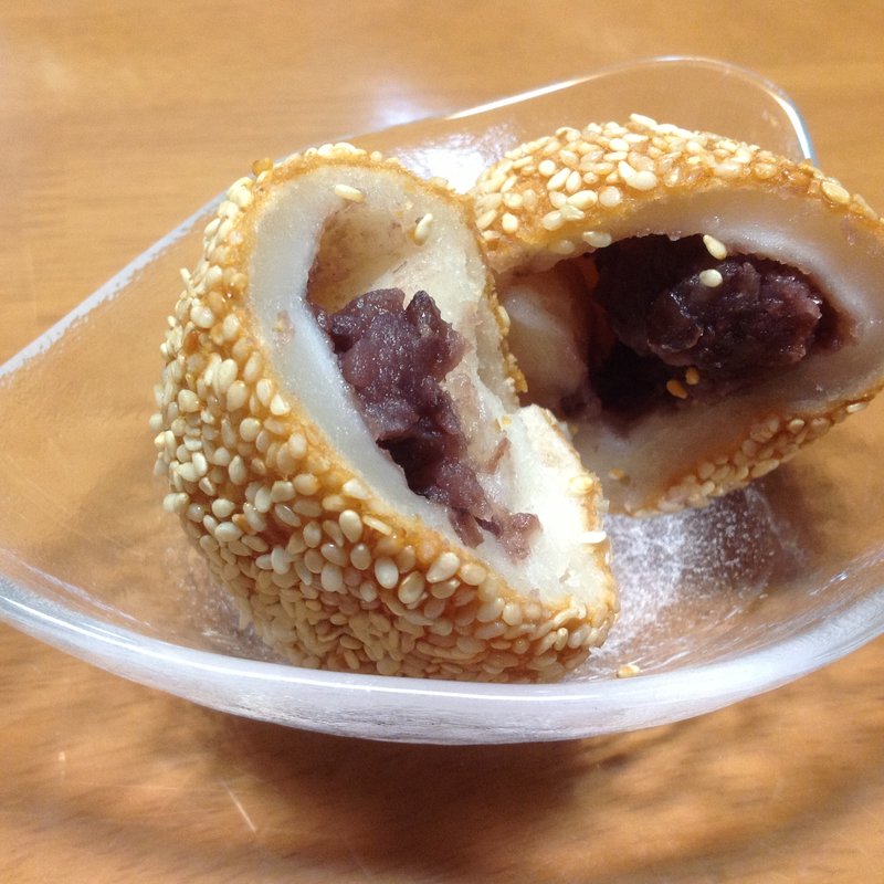 ゴマ団子(焼きたてパン工房)