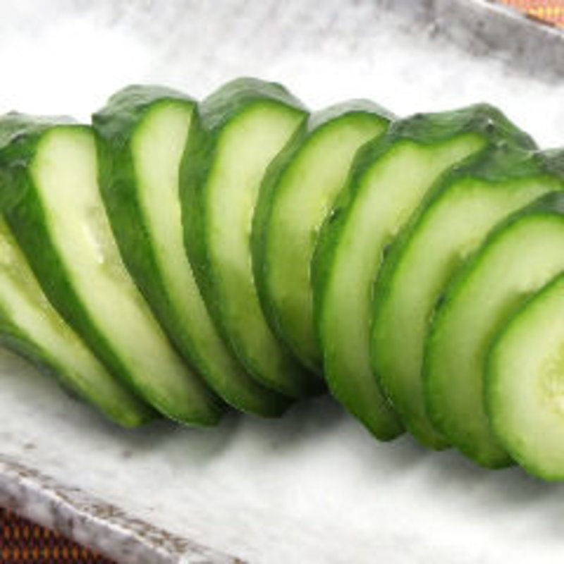 きゅうり一本漬け(居酒屋 じゅうにねん)