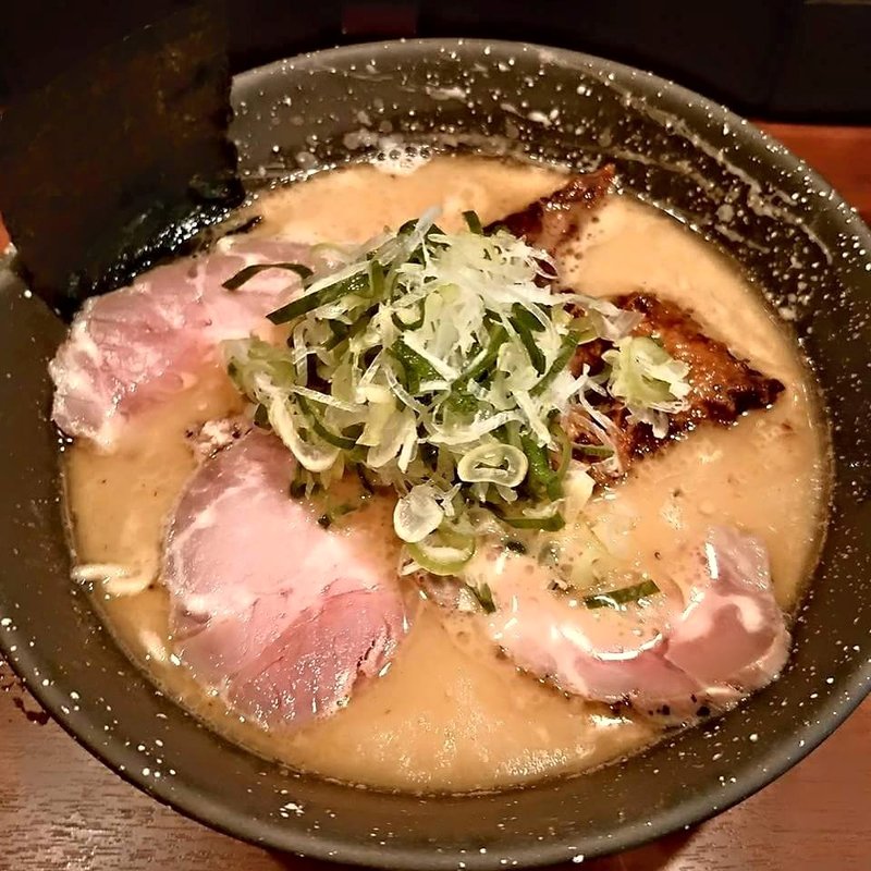 チャーシューめん（並）(らーめん 会（KAI）元町店)