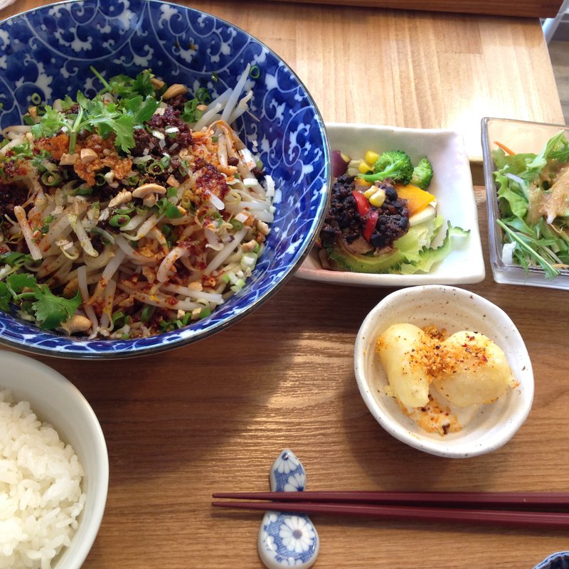 こだわり麺セット（汁なし担々麺）(自然派中華 クイジン （cuisine）)