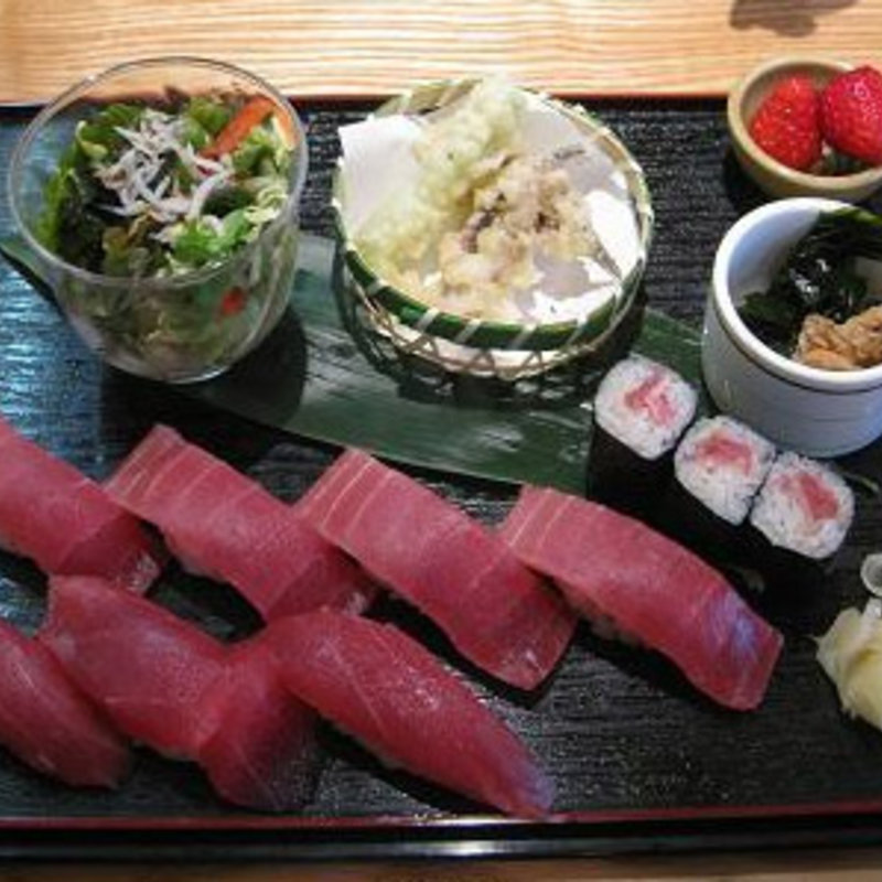 まぐろ三昧ランチ(さしみ茶屋 樽寿司 （さしみぢゃや・たるずし）)